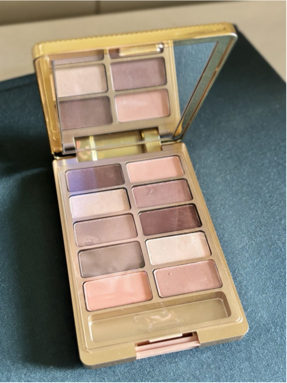 Estee Lauder Silky Signature Eyeshadow Quad Pure Color KC8 Discontinued New